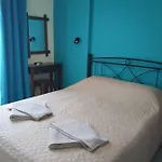 Pensjonat Sokaki Skiatos