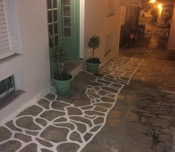 Sokaki Pensiune Skiathos